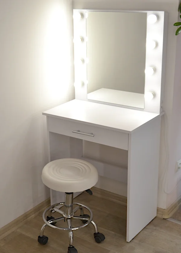 Модель СМ60 Модель СМ60