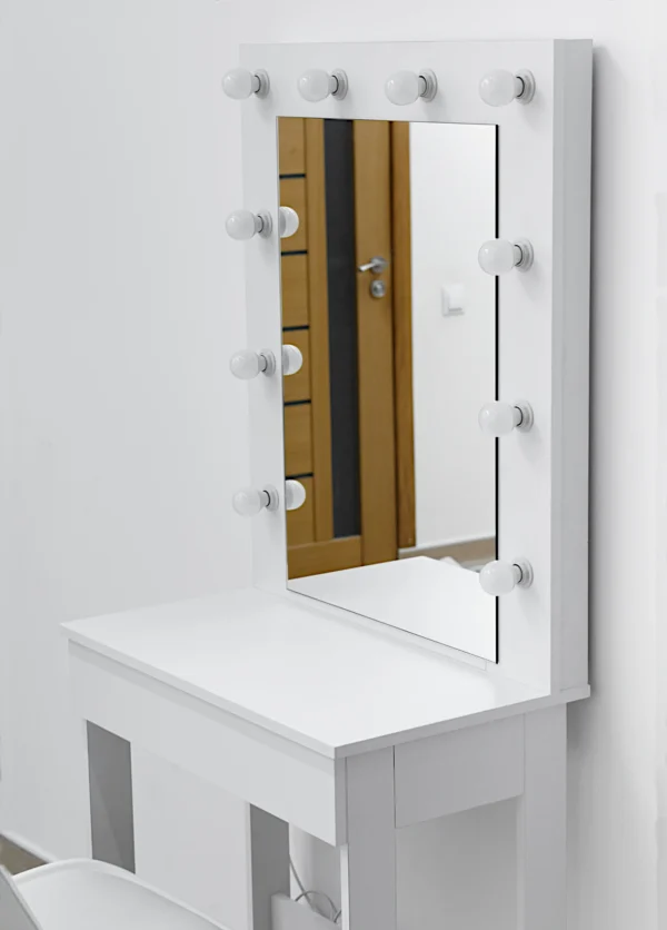 Модель СМ101 Модель СМ101