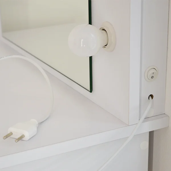 Модель СМ60, вимикач освітлення на рамі Модель СМ60, вимикач освітлення на рамі