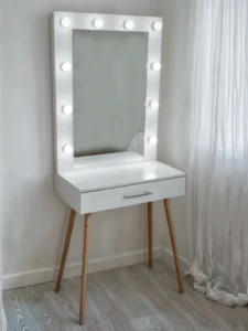 05 koment sm33 wheite