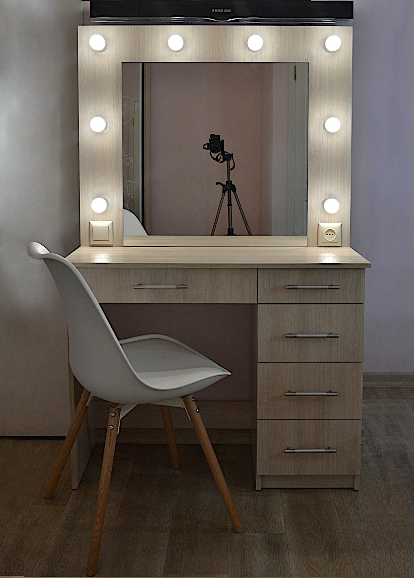 Модель 133 Дуб Шамоні СМ133 | Шамоні