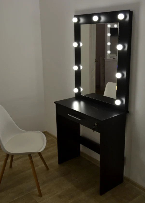 СМ31 | Чорний