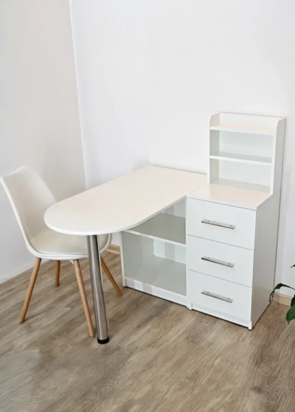 Манікюрний столик Т1