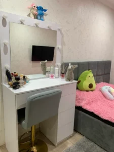 02 koment sm16 wheite