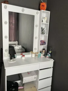 Туалетний столик dzerkalko СМ44