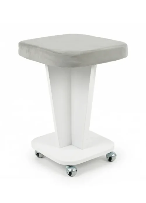 Стілець на колесах