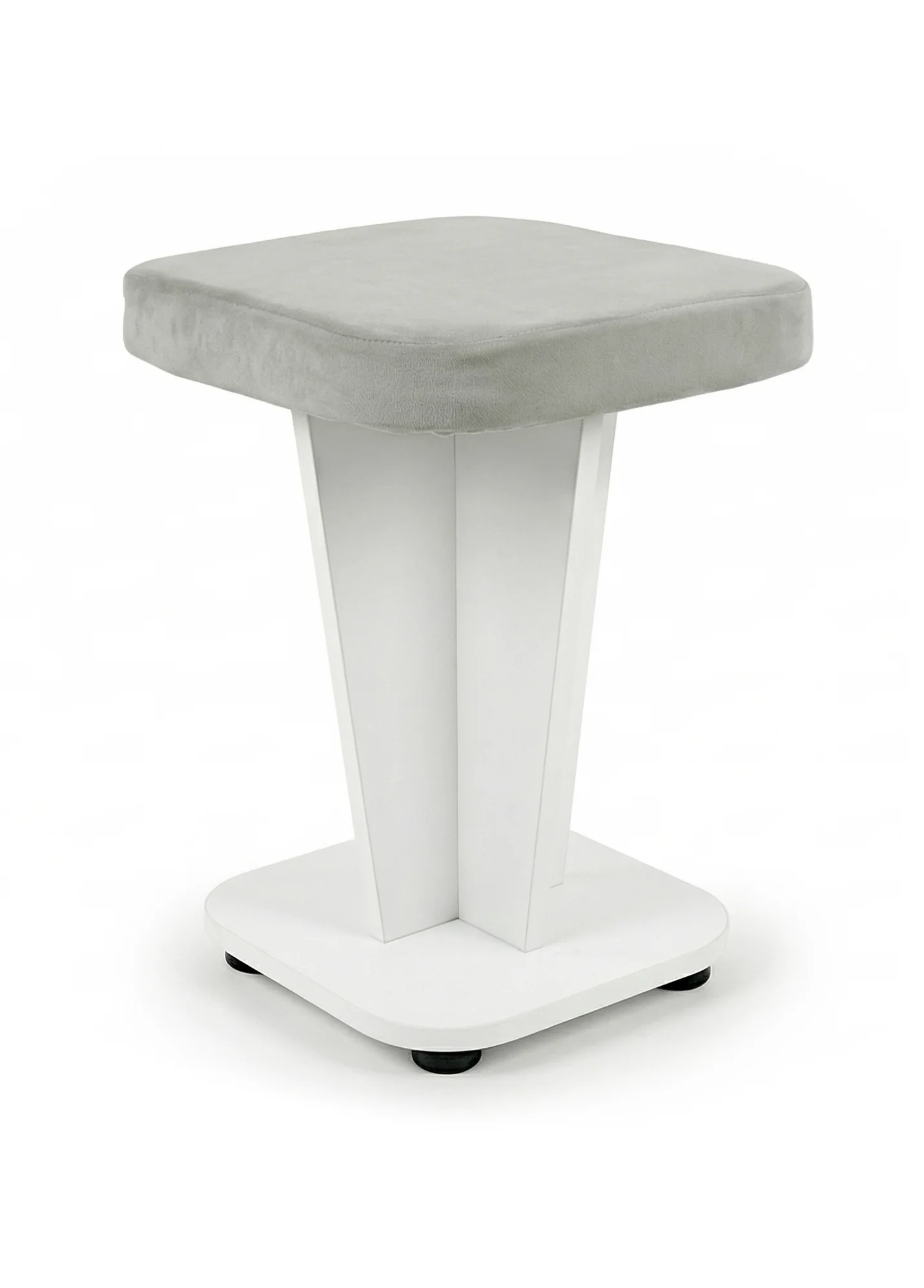 Стілець на ніжках для косметичного столика